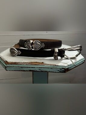 Brighton Black Leather Belt with silver accents, size 34, excellent condition.